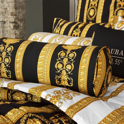 versace teppich bettläufer|versace la va bedding.